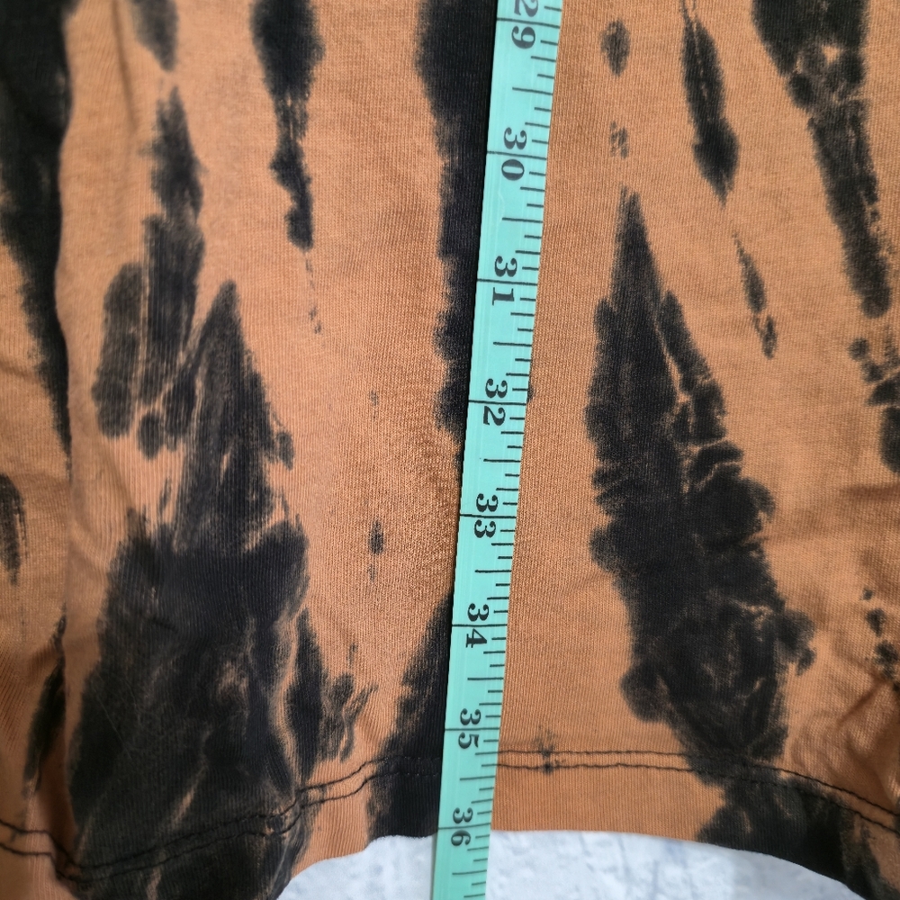 Disney Pixar Coco Brown Tie-Dye Miguel Skeleton Graphic Tee Plus Size 3/4 New - Picture 16 of 16